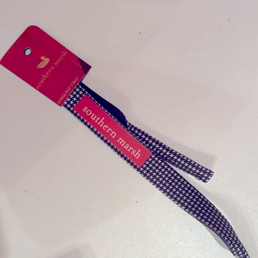 Southern Marsh  Limited Edition Sunglass Strap NWT